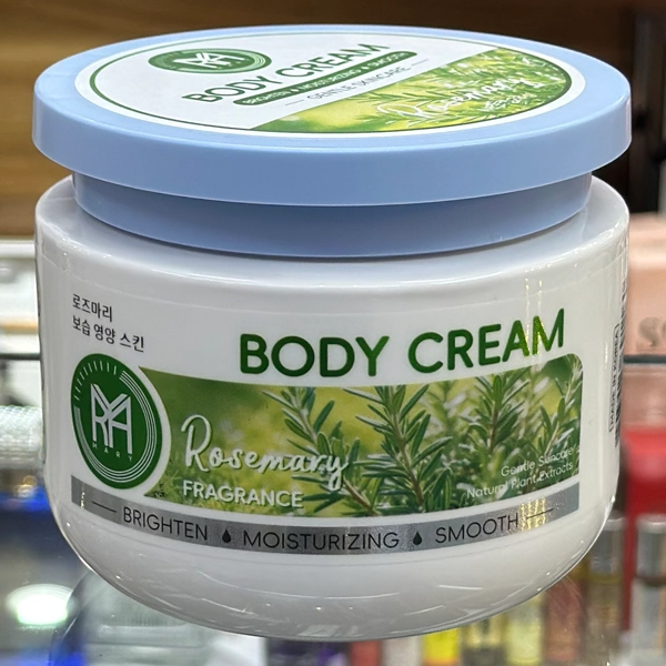 کرم بدن ماری کره ای اصل رایحه رز ماری روشن کننده – مرطوب کننده و لطیف کننده معطر بدن 528 گرم | MARY Body Cream Rosemary (Brighten-Moisturizing-Smooth) 528gr